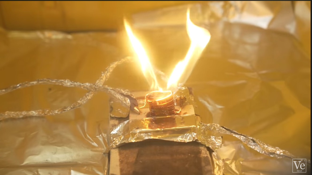 Read more about the article The Perfect Battery Material Is Dangerous!